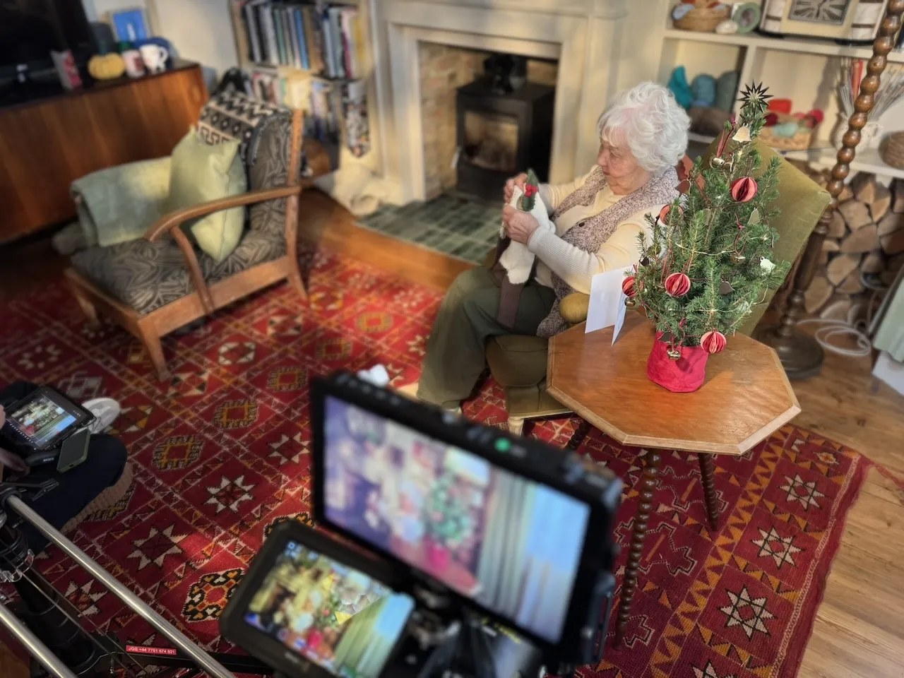 Jez Smith on set - behind the scenes 46