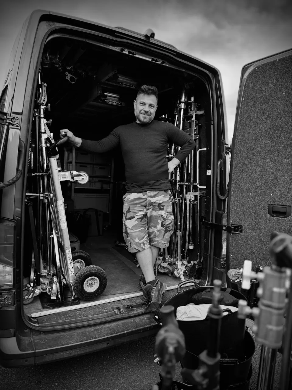 Jez Smith on set - behind the scenes 48
