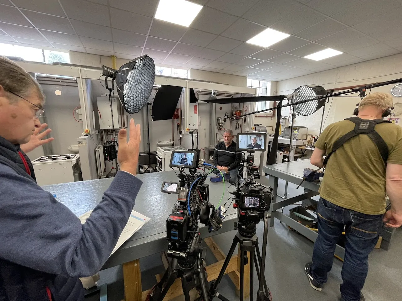 Jez Smith on set - behind the scenes 49