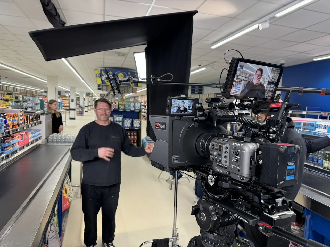 Jez Smith on set - behind the scenes 51