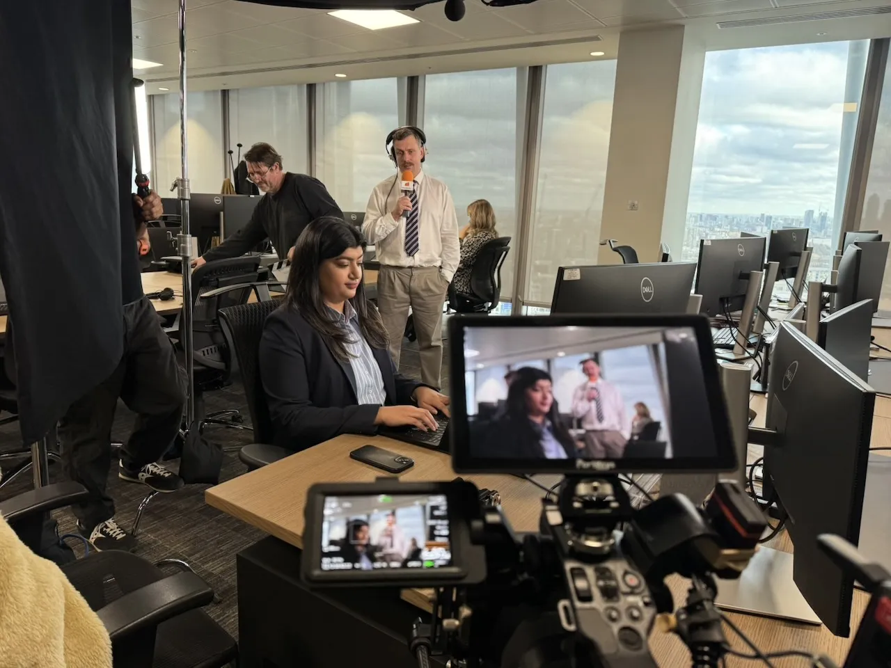 Jez Smith on set - behind the scenes 54