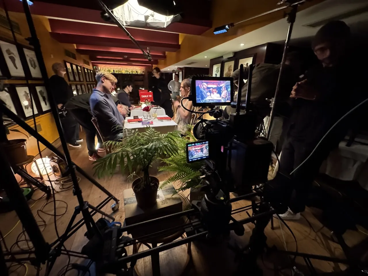 Jez Smith on set - behind the scenes 98