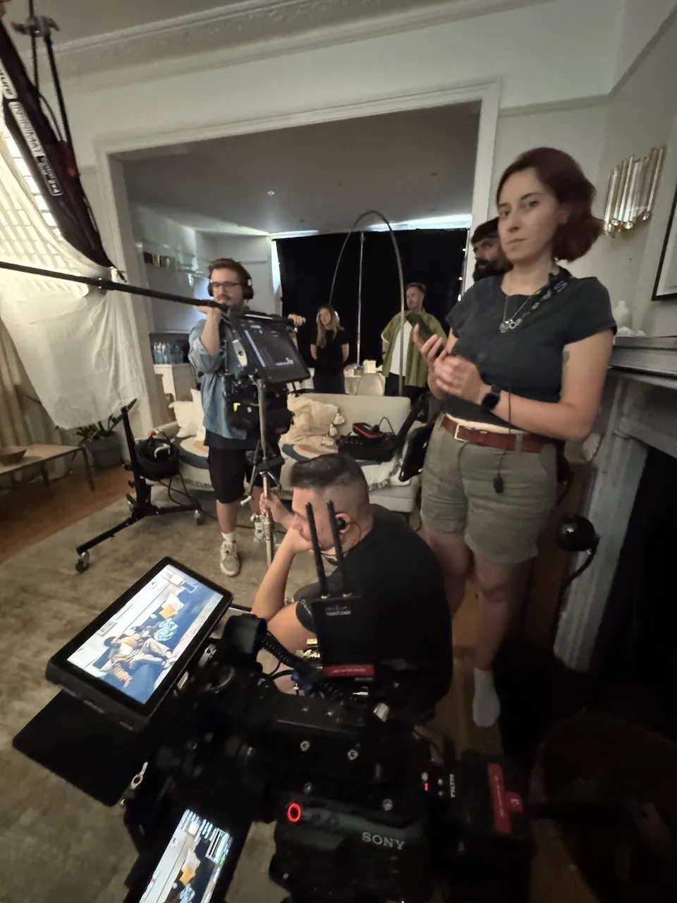 Jez Smith on set - behind the scenes 106
