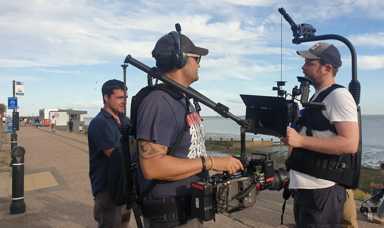 Jez Smith on set - behind the scenes 122